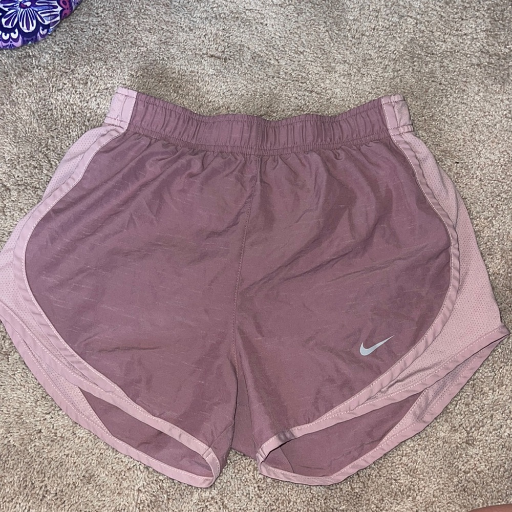 nike shorts
